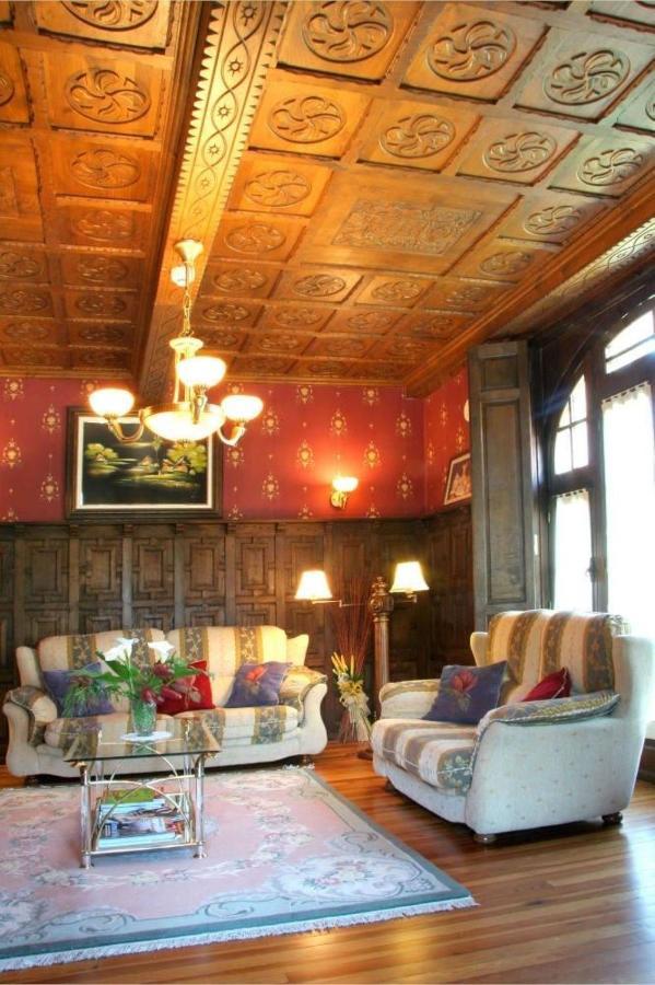 Hotel Palacete Real Villamayor  Екстериор снимка