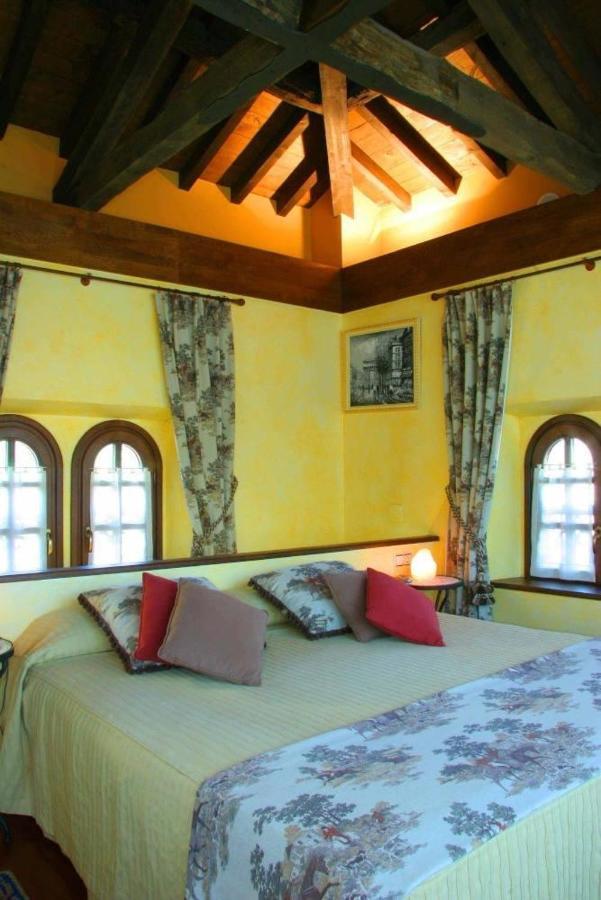 Hotel Palacete Real Villamayor  Екстериор снимка