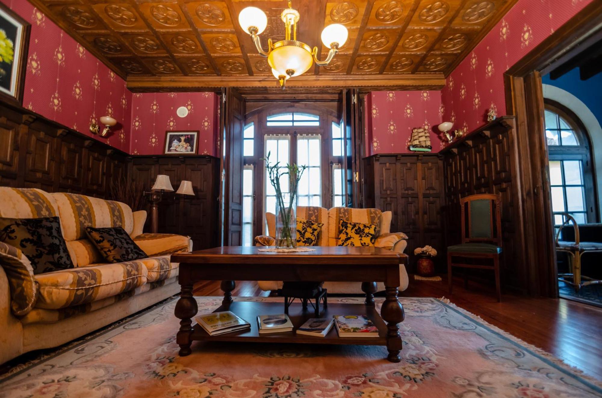 Hotel Palacete Real Villamayor  Екстериор снимка